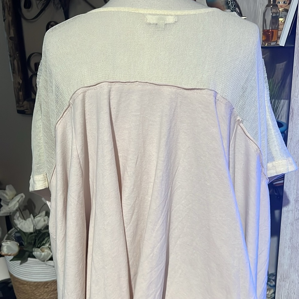 Gimmicks Floral Embroidered Women's Top - Cream and Pink size M - Picture 5 of 8
